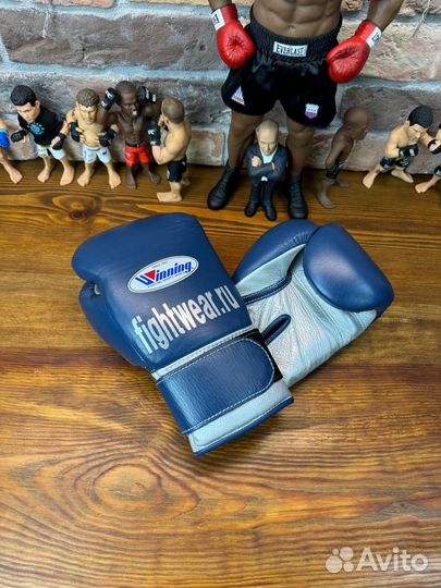 Перчатки Winning