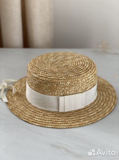 Шляпка соломенная