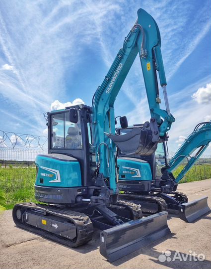 Мини-экскаватор SUNWARD SWE 35UF, 2024