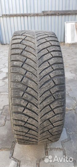 Michelin X-Ice North 4 225/50 R17