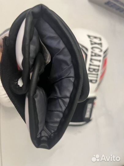 Боксерские перчатки 12 oz Excalibur