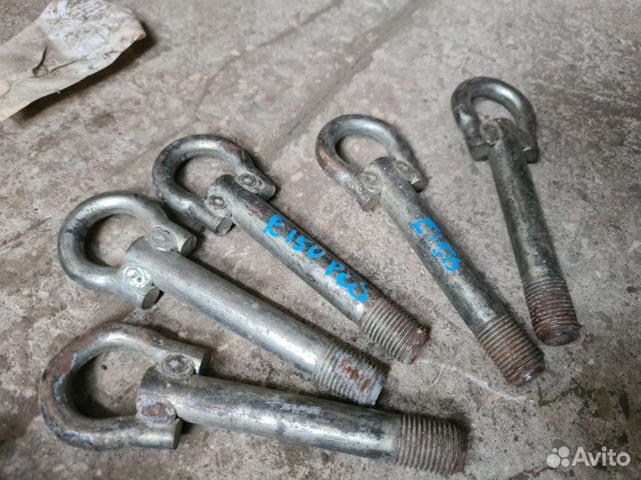 Крюк буксировочный Toyota Corolla E150 2008