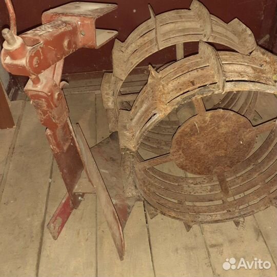 Плуг для мотоблока