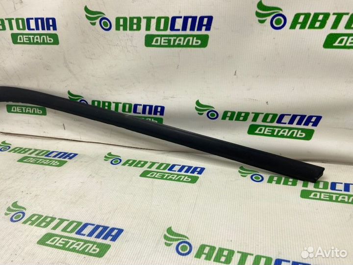 Молдинг крыла декоративный задний левый Peugeot