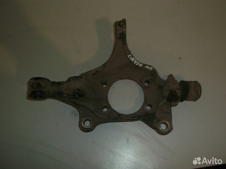 Кулак поворотный передний правый (Mazda CX-5)