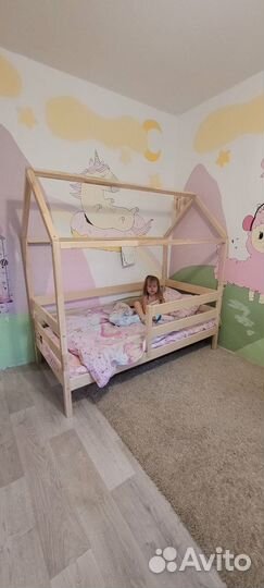 Детская кровать домик в наличии