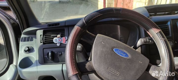 Ford Transit Connect цельнометаллический, 2007