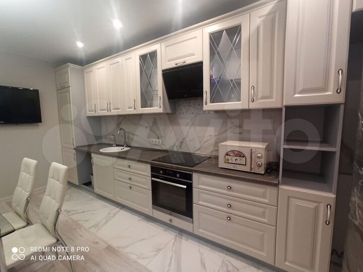 3-к. квартира, 87 м², 5/17 эт.