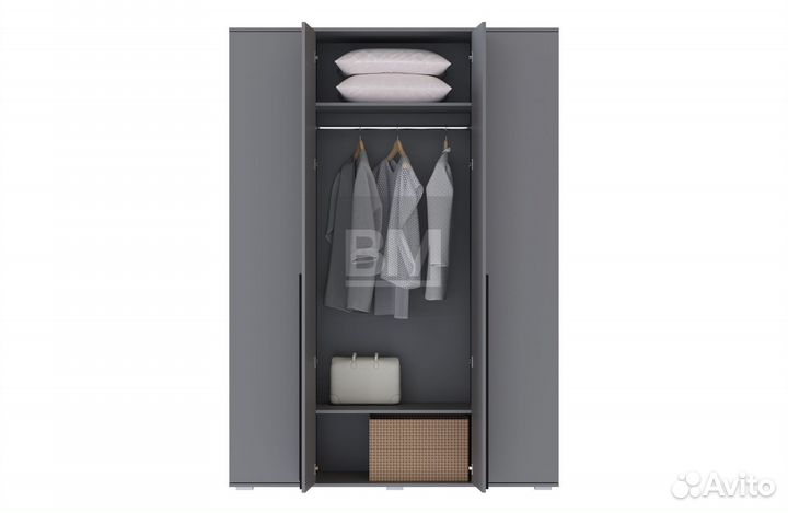 Шкаф распашной четырехдверный