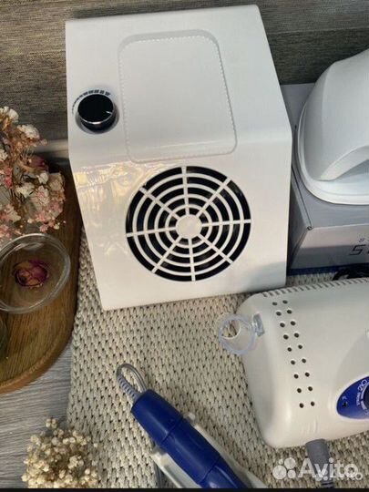 Аппарат для маникюра strong 210, лампа, вытяжка