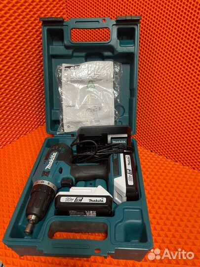 Шуруповерт makita DF488DWE 18V