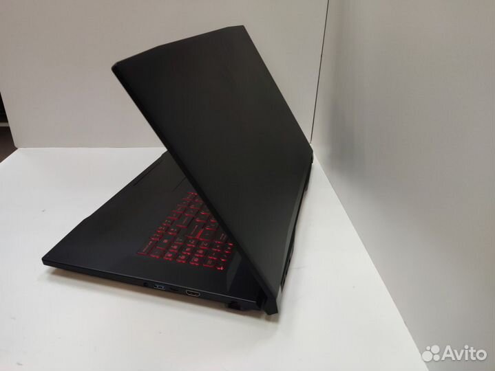 Ноутбук MSI Katana GF76 12UC-265XRU