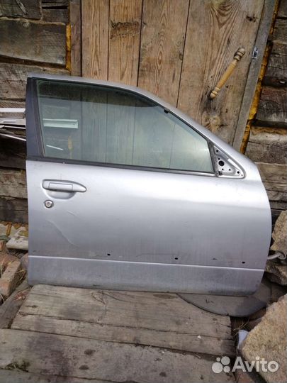 Дверь передняя правая, Ниссан (блюберд, примера)