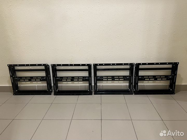 Настенный кронштейн с выдвижным механизмом