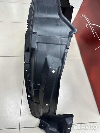 Подкрылок toyota corolla e150 2008-2013 перед