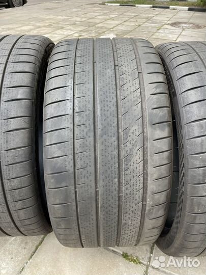 Michelin Pilot Sport 4 S 285/30 R21 100Y