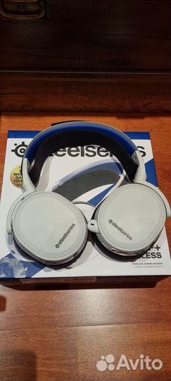 Продам наушники Steelseries Arctis 7P + Wireless