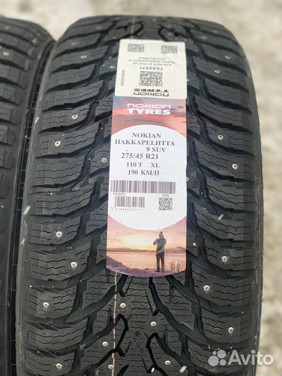 Nokian Hakkapeliitta 9 SUV 275/45 R21 315/40 R21