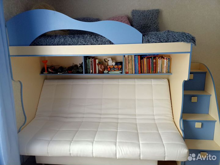 Компьютерный стол