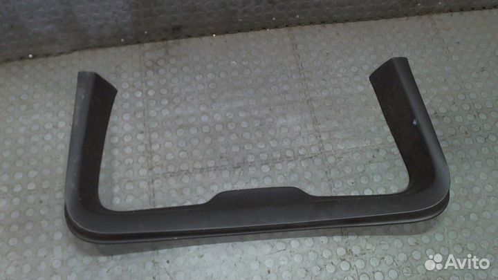 Обшивка крышки багажника Tesla Model Y, 2021