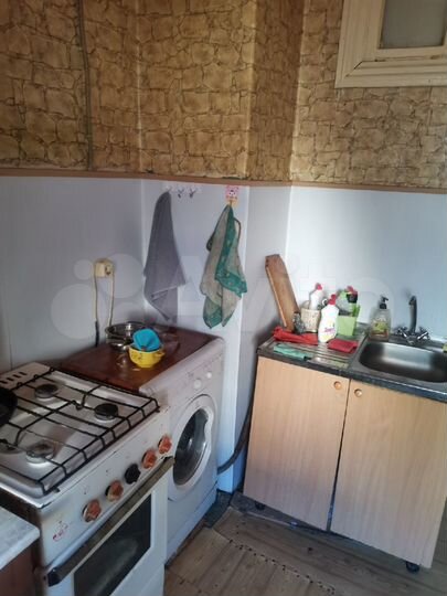Комната 11 м² в 3-к., 1/2 эт.
