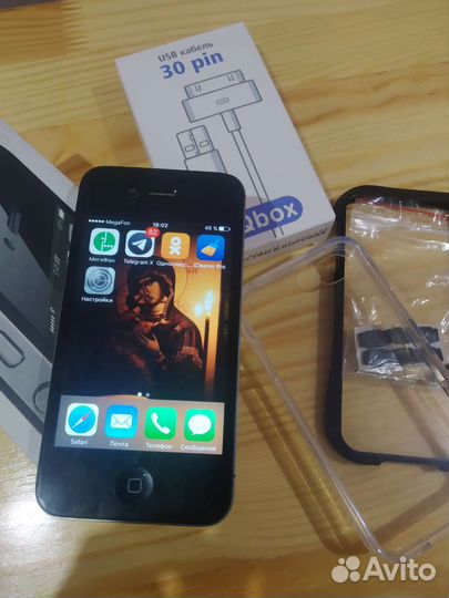 Телефон iPhone 4s