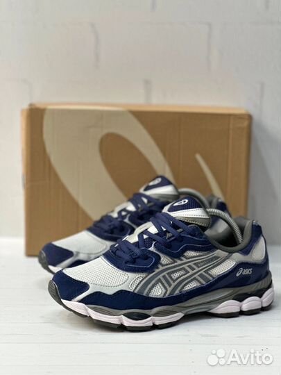 Asics Gel-Nys