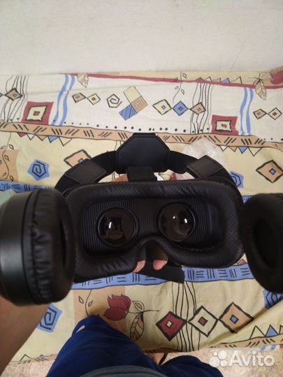 VR shinecon G04E