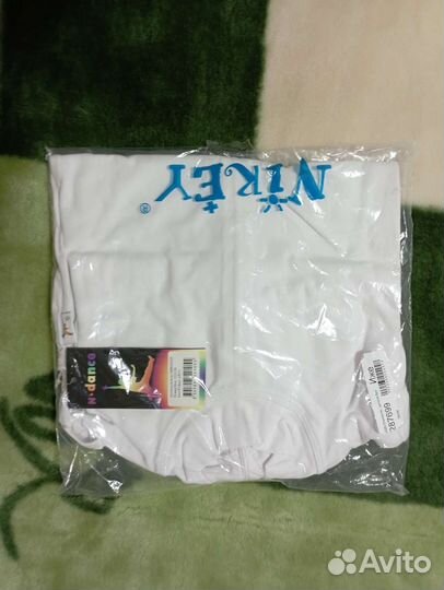 Купальник гимнастический белый для мальчика