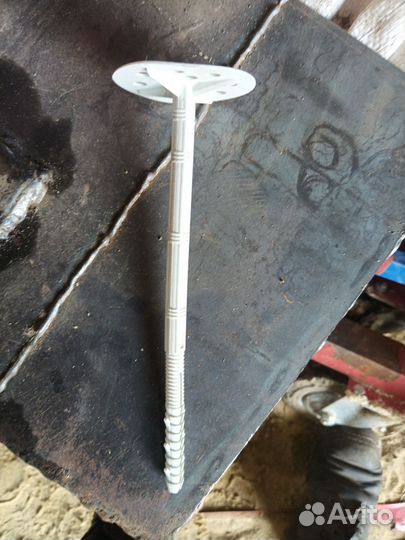 Дюбель для теплоизоляции