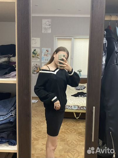 Свитер женский