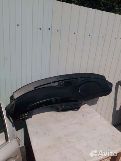 Торпеда Chevrolet Niva 2123. 2006 год