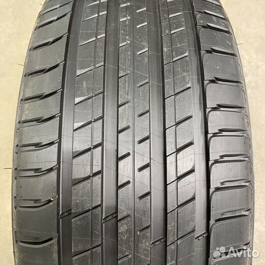 Michelin Latitude Sport 3 275/45 R20 110V