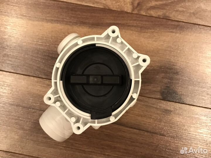 Сливной насос помпа стиральной машины Whirlpool