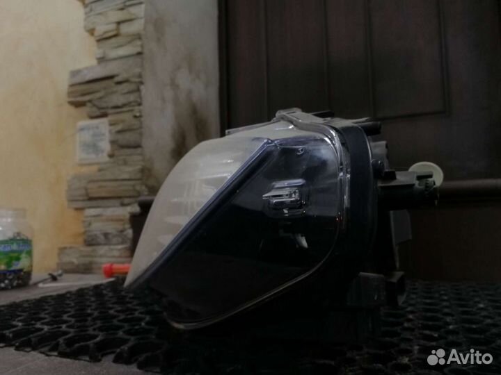 Фара правая BMW X6 E71 hella