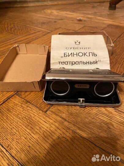 Бинокль театральный