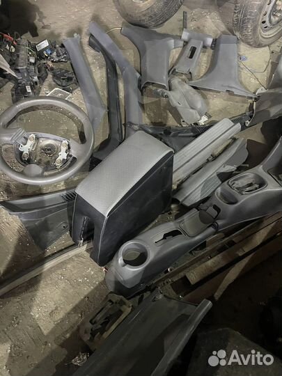 Пластик салона Hyundai Accent акцент