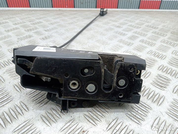 Замок двери задней левой для Seat Alhambra