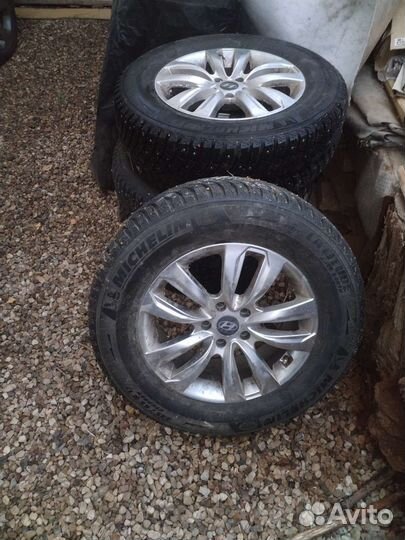 Michelin HydroEdge 5/10.5 R9 28L