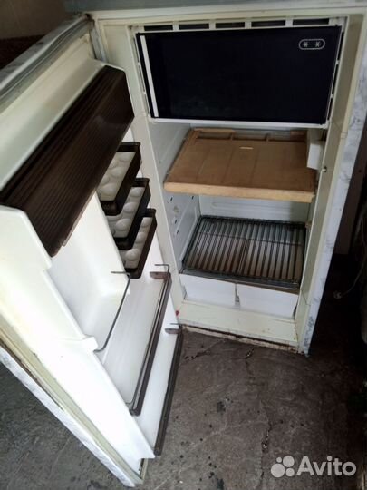 Холодильник бу