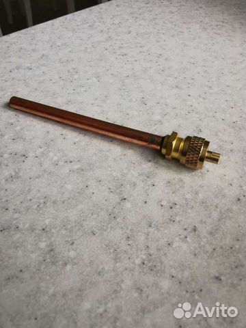 Клапан шредера для заправки холодильника