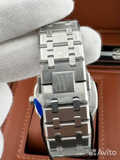 Часы Audemars Piguet Royal Oak юбилей