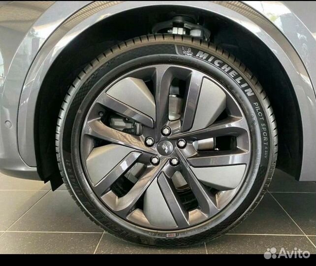 LiXiang L7 1.5 AT, 2024, 10 км