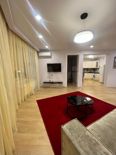3-к. квартира, 100 м², 2/23 эт.