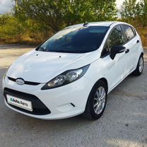 Ford Fiesta 1.2 MT, 2011, 79 150 км, с пробегом, цена 765 000 руб.