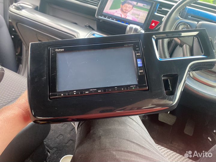 Магнитола gathers