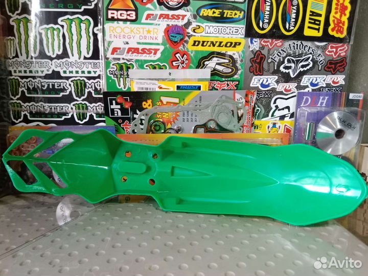 Крыло на кроссовый мотоцикл зеленое
