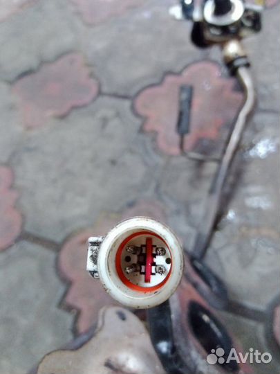 Выпускной коллектор задний правый Ford Escape