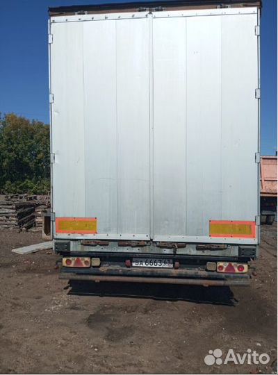 Полуприцеп шторный Humbaur HSA 2006, 2006