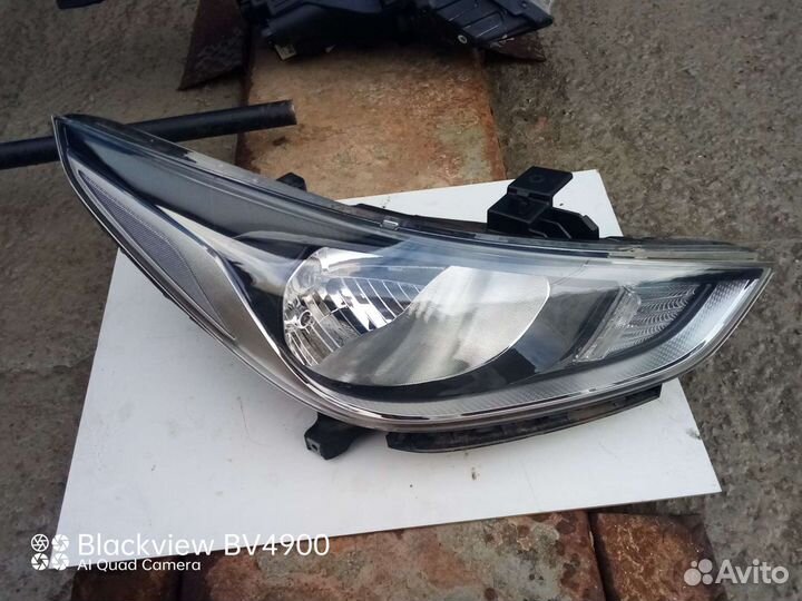 Hyundai solaris 2018 год.фары